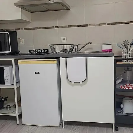 Du Canal בית הארחה *